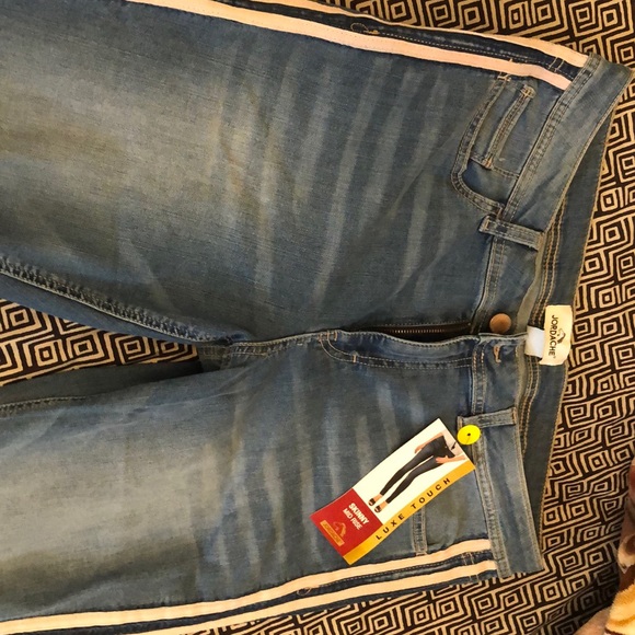 Denim - Picture 2 of 3